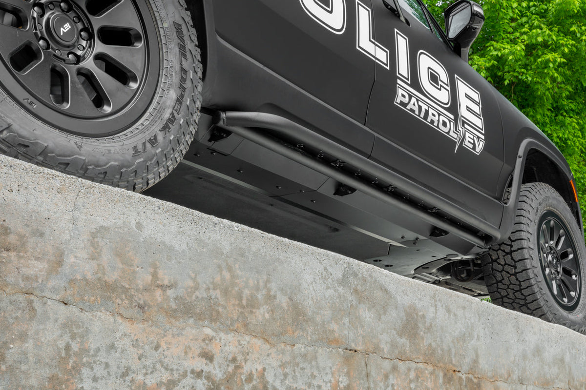 Team 1EV RMaxx Running Board Aero Cover Plates for Rivian R1S