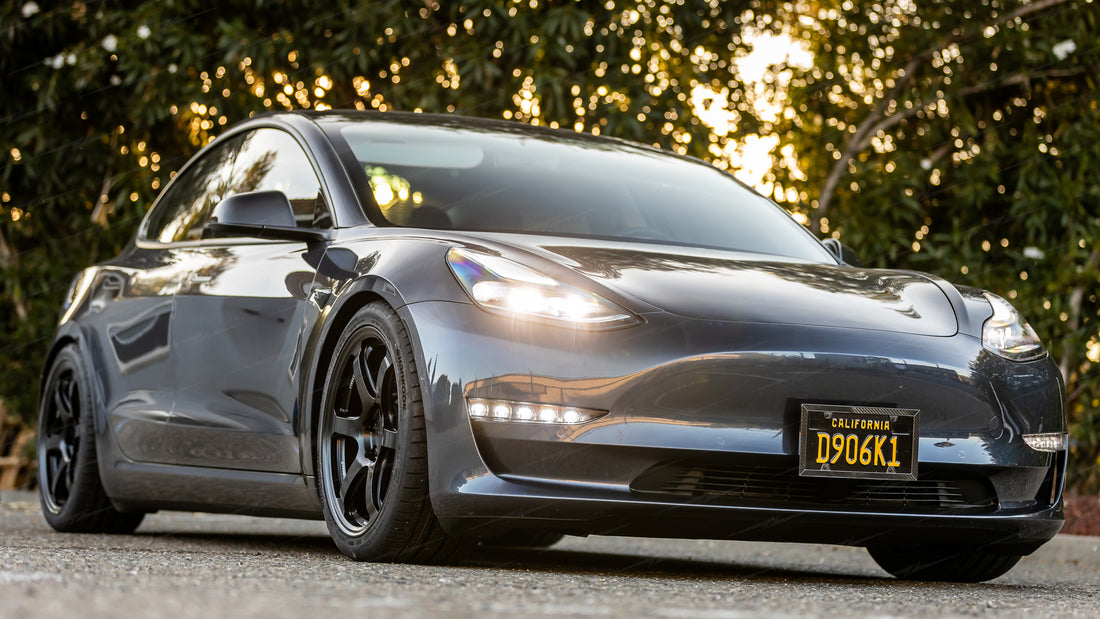 Garret visits from Napa with his bagged Model 3