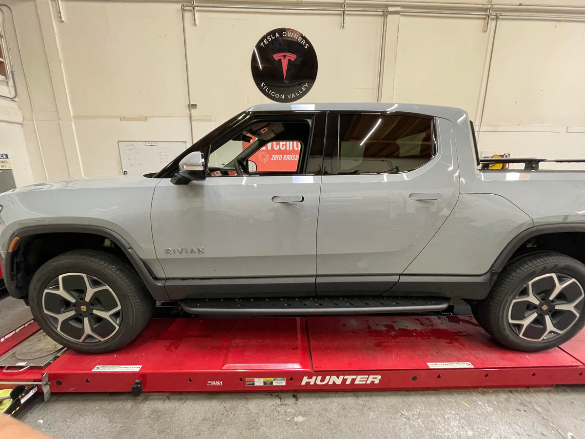 Rivian 1EV Running Boards INSTALL, NOT SLIDERS