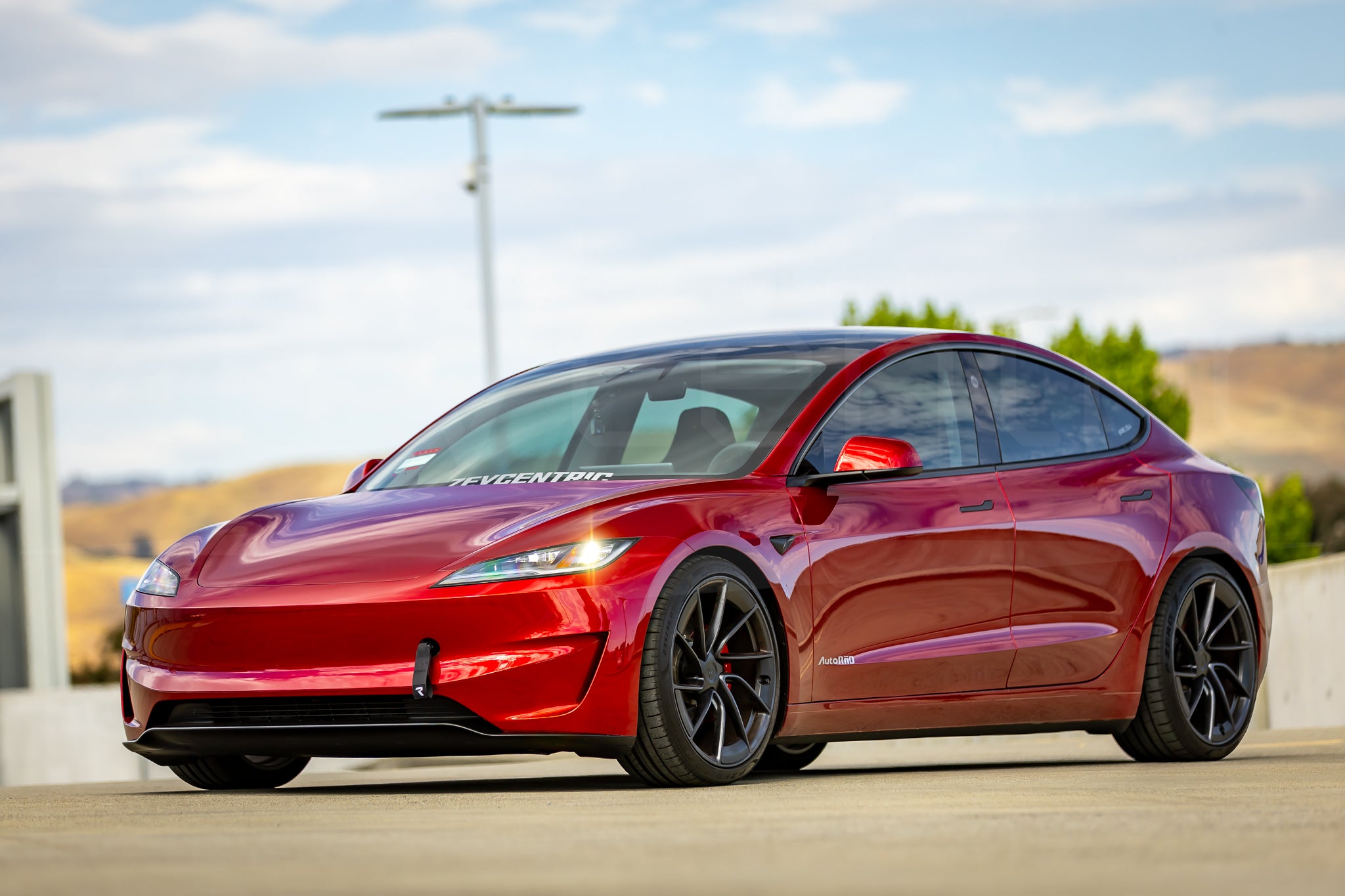 ZEV 2024 Performance Model 3 Flushed and Lowered package