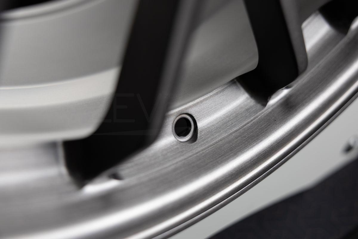 ASPIRA AF-M 19" (set of four) Brushed Titanium