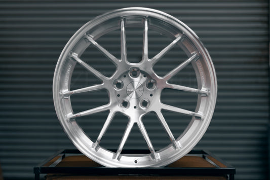 ASPIRA AF-M 18" (set of four) Bright Brushed Silver