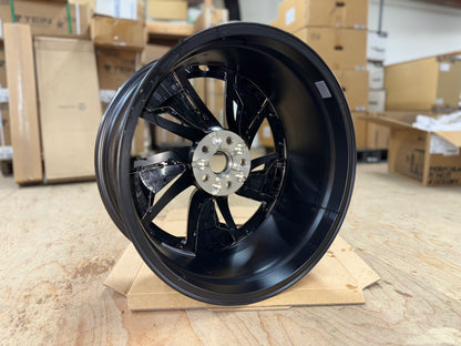 OEM Tesla Model 3 Warp 20" Replacement Wheel (Like new)