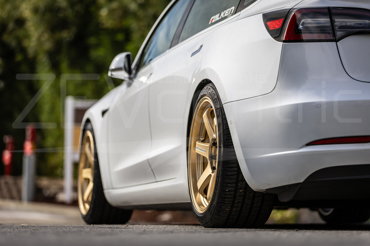 VOLK RACING TE37 Ultra M-Spec TM3/Y 19x10 Face 4 (Set of four) Gold