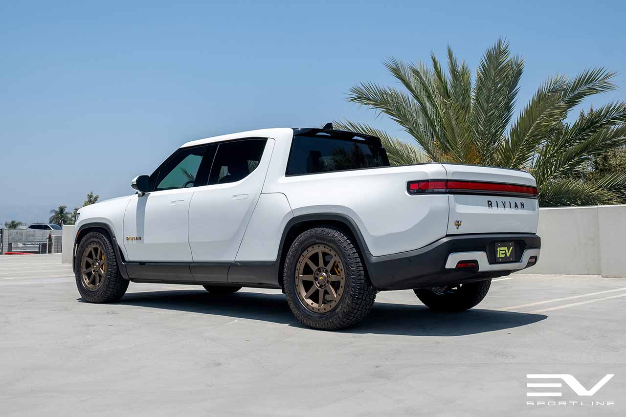 Team 1EV  - Rivian R1T/R1S R800 Compass 20" Flow Forged Wheels