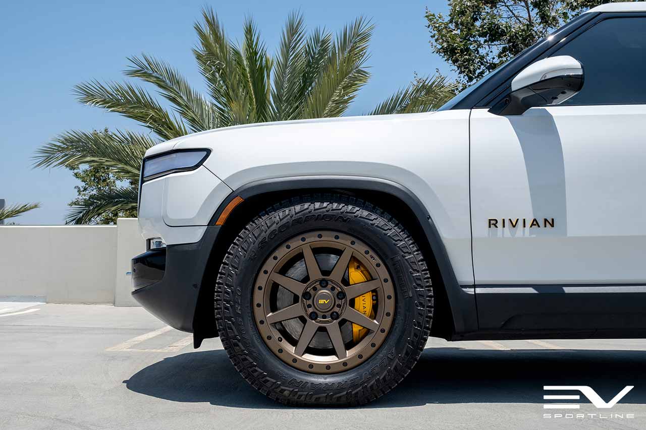 Team 1EV  - Rivian R1T/R1S R800 Compass 20" Flow Forged Wheels
