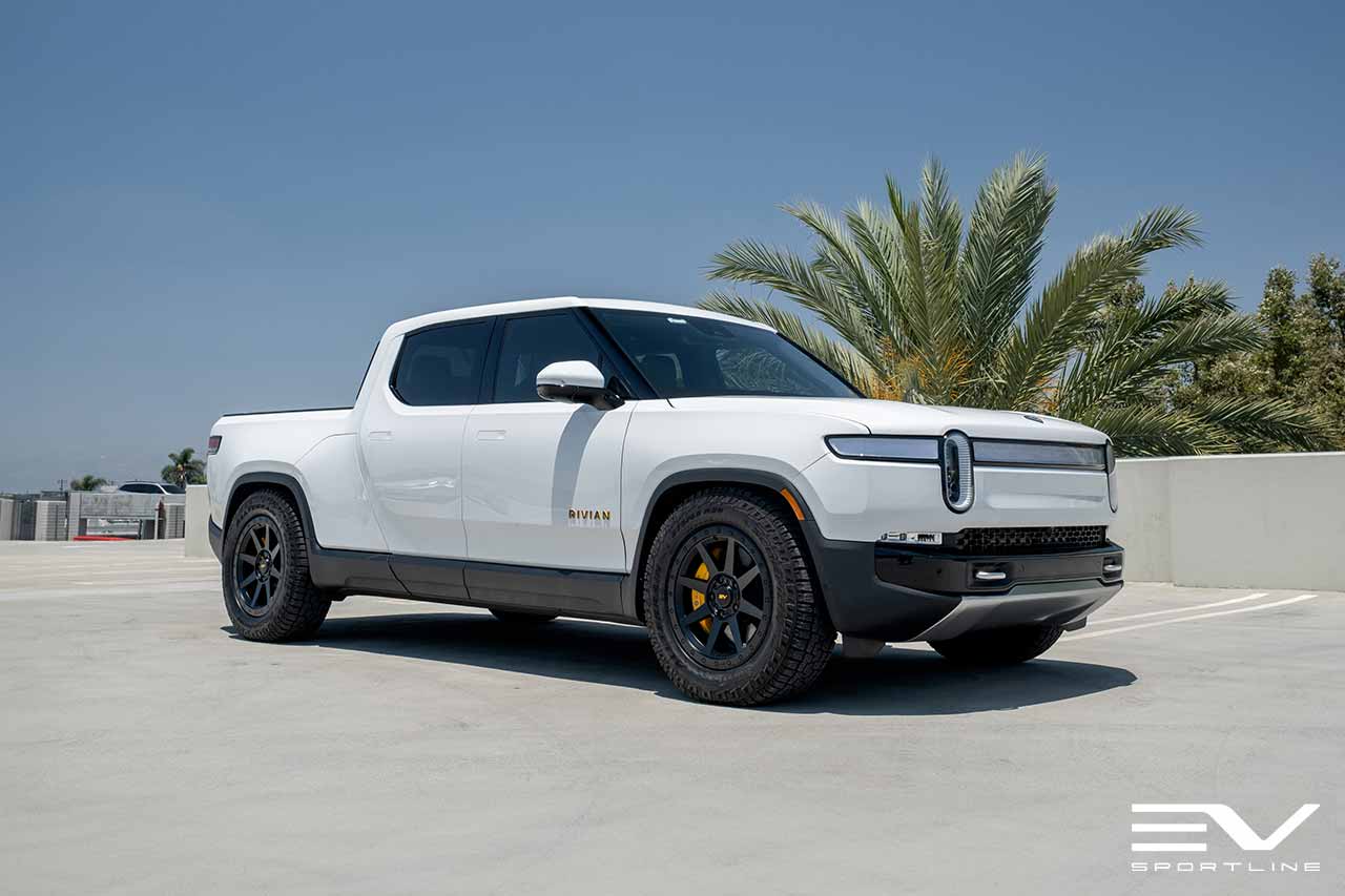 Team 1EV  - Rivian R1T/R1S R800 Compass 20" Flow Forged Wheels