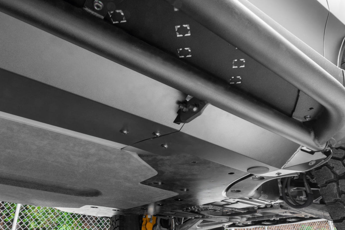 Team 1EV RMaxx Running Board Aero Cover Plates for Rivian R1S