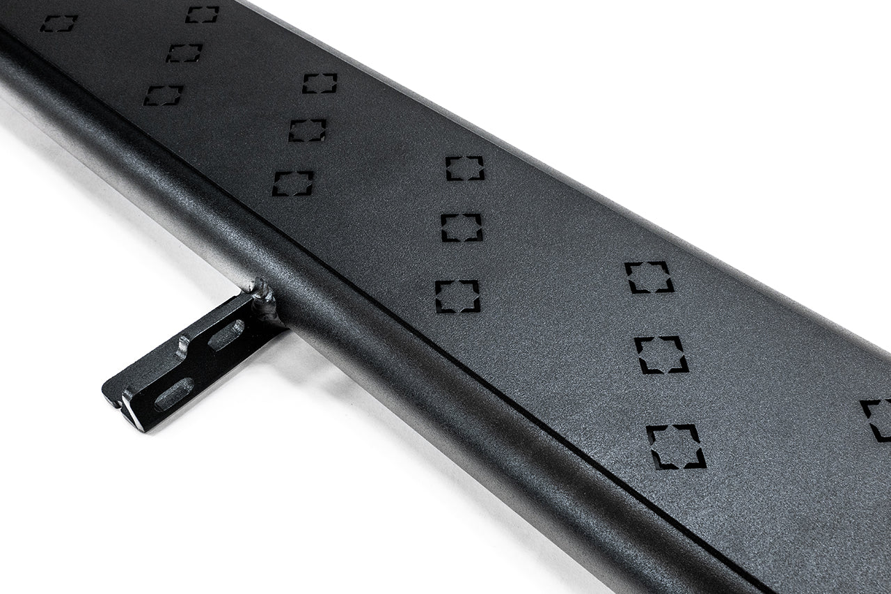 RIVIAN ALUMINUM R1 RMAXX RUNNING BOARDS WITH INSTALL: GEN 1 & 2